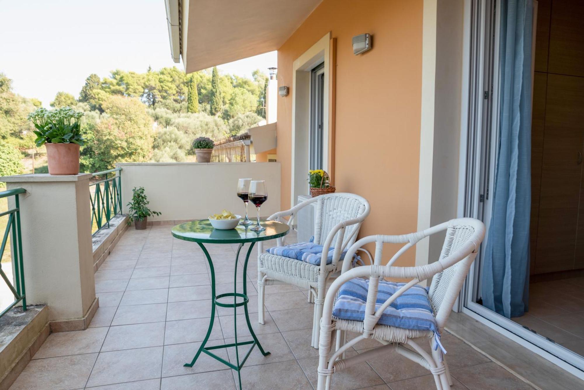 Solari Hill Maisonette Two Private Parking Alepou Экстерьер фото